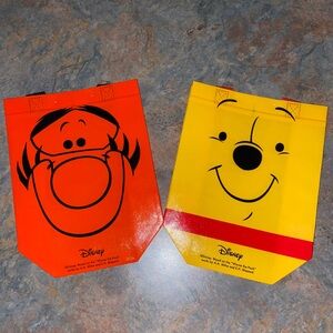 NWOT DISNEY POOH TOTE BAG BUNDLE